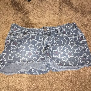 star denim shorts!